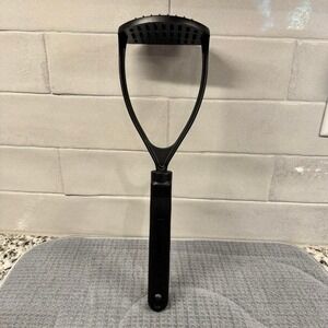 Calphalon Nylon Potato Masher Black Kitchen Utensil Heat Resistant Chef Cook